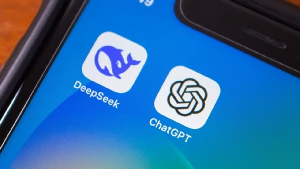 DeepSeek يتفوق على ChatGPT ويزعزع أسواق الذكاء الاصطناعي العالمية