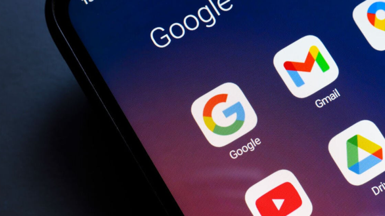 جوجل تختبر ميزة جديدة لإنشاء بودكاست شخصي يومي باستخدام الذكاء الاصطناعي