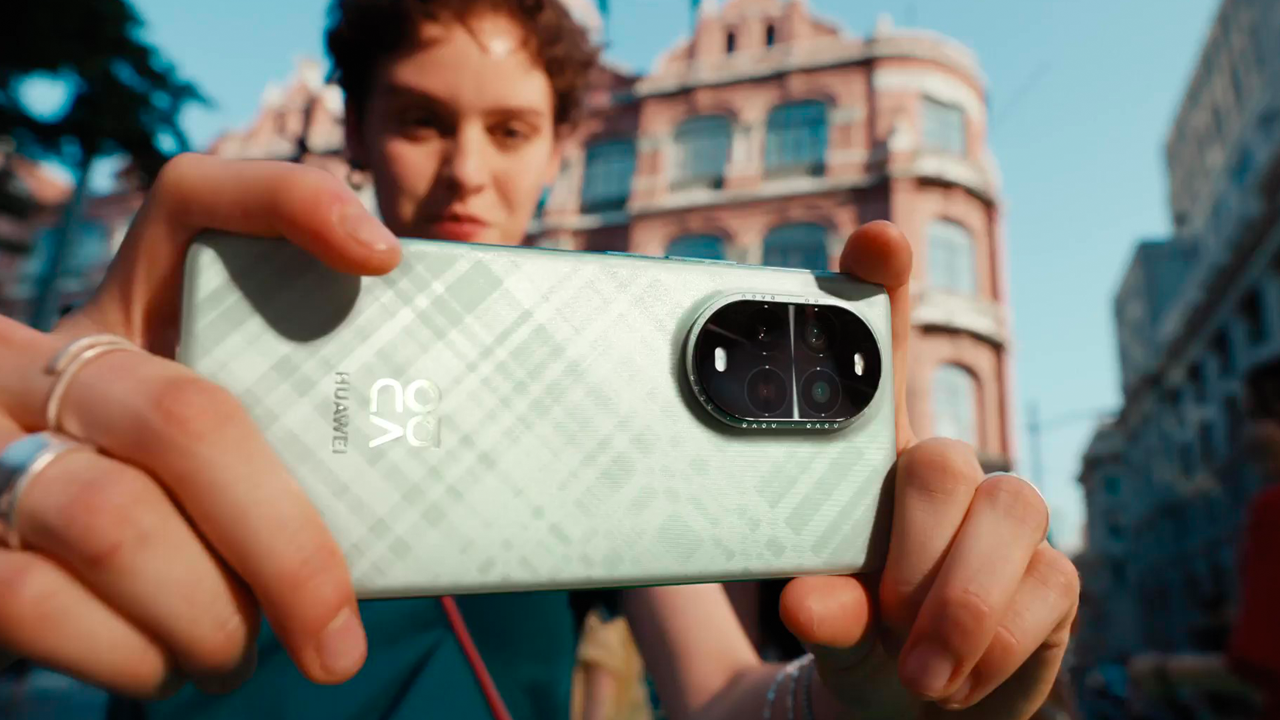 هاتف HUAWEI Nova 13 Pro: نقلة نوعية في تصميم الهواتف الذكية