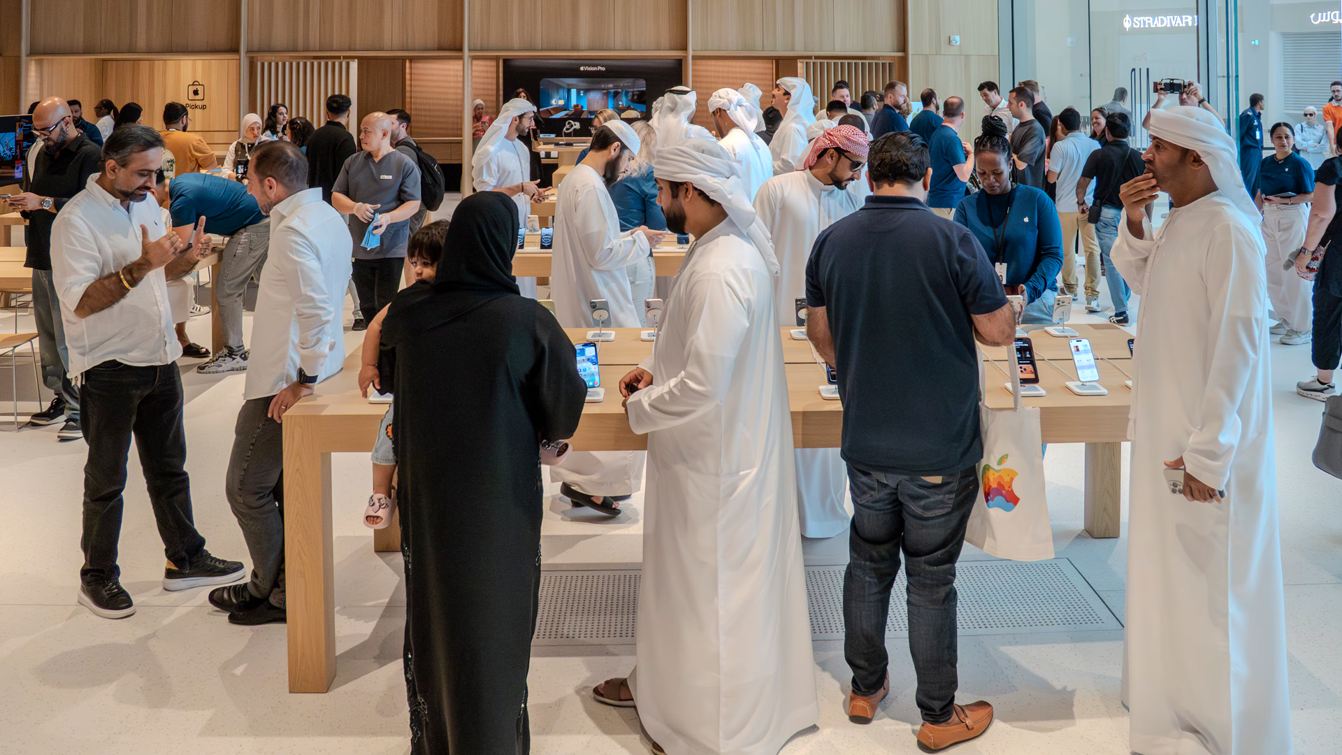آبل تفتتح متجرها الخامس في الإمارات بمدينة العين
